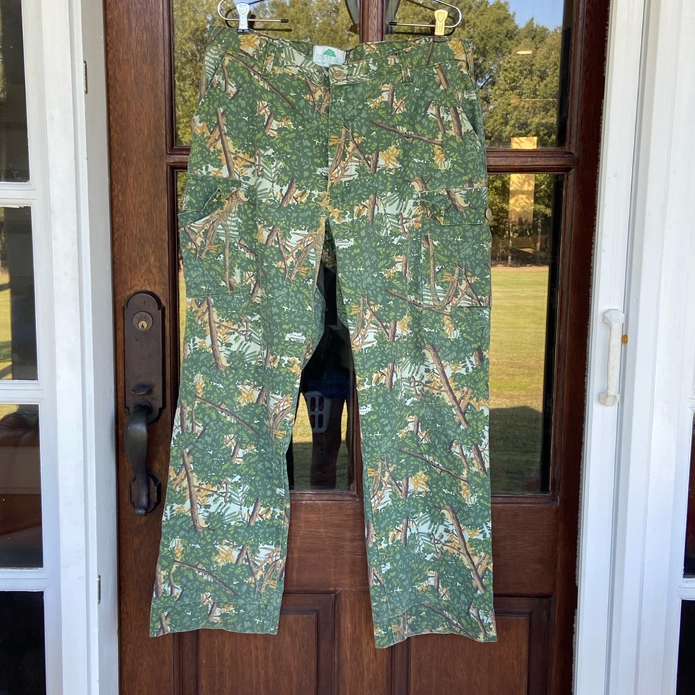 Bushlan‎ Foothills 1989 South Texas Camouflage Inc cargo pants.